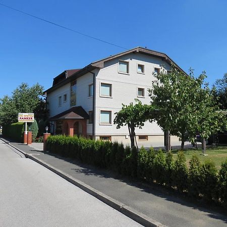 Rooms And Apartments Panker Moravske-Toplice Quarto foto